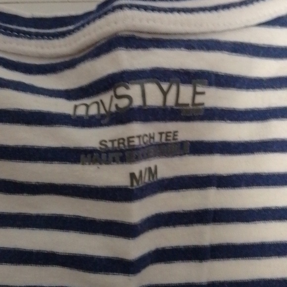 MyStyle stripped short sleeved t-shirt blue and white. Medium. Cotton - Picture 2 of 5